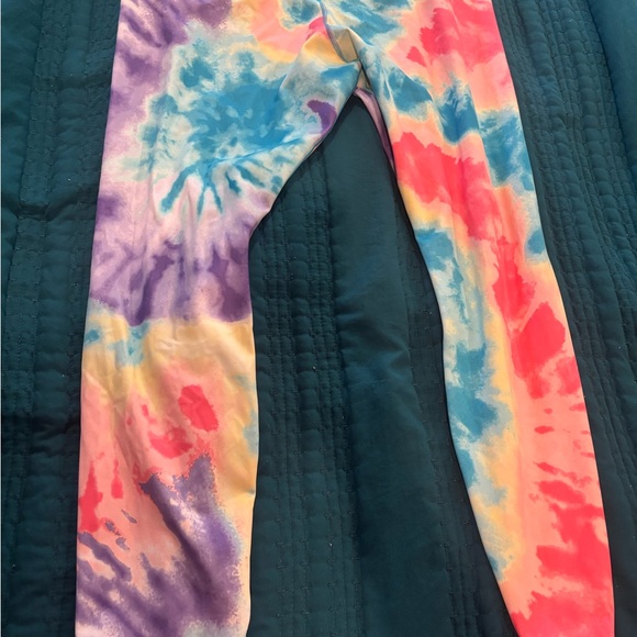 XL Nike Tie-Dye Women’s Leggings - Picture 3 of 3